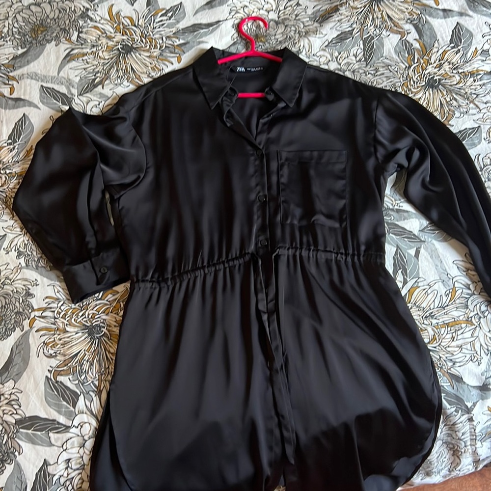Zara black satin short dress in medium